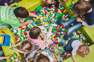 Lego pit